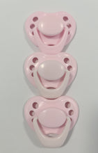 Load image into Gallery viewer, Honeybug Sweetheart Magnetic Dummy MARSHMELLOW for Reborn Dolls (Newborn/Toddler)