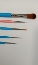 Load image into Gallery viewer, Paint brush Set for Reborn Dolls. 5 Brushes