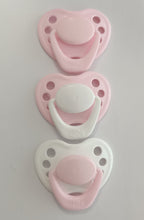 Load image into Gallery viewer, Honeybug Sweetheart Magnetic Dummy MARSHMELLOW for Reborn Dolls (Newborn/Toddler)