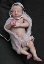 Load image into Gallery viewer, Doll kit Realborn "BRITTANY ASLEEP" 20" (51cm)