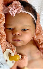Load image into Gallery viewer, Doll kit realborn "JADE AWAKE" 18.5" (47cm)