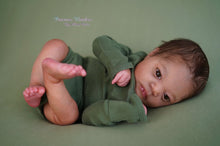 Load image into Gallery viewer, Reborn Doll kit realborn "JOHANNAH AWAKE" 19" (48cm)