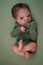 Load image into Gallery viewer, Reborn Doll kit realborn "JOHANNAH AWAKE" 19" (48cm)