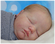 Load image into Gallery viewer, Doll kit realborn "LANDON ASLEEP" 21"