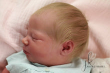 Load image into Gallery viewer, Doll kit realborn "SAGE ASLEEP" 18" (45cm)