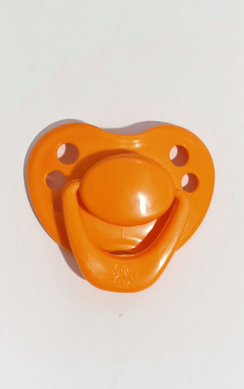 Honeybug Sweetheart Magnetic Dummy ORANGE BLOSSOM for Reborn Dolls (Newborn)
