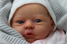 Load image into Gallery viewer, Doll kit &quot;EVI&quot; by Eliza Marx 20&quot; (50cm)
