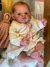 Load image into Gallery viewer, Doll kit  &quot;HUDSON AWAKE by Bonnie Sieben 19&quot;
