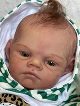 Load image into Gallery viewer, Doll kit  &quot;HUDSON AWAKE by Bonnie Sieben 19&quot;
