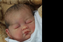 Load image into Gallery viewer, Doll kit ALBA ASLEEP by Antonia Sanchis 18&quot; 46cm
