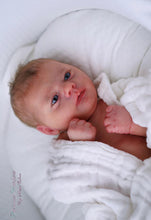 Load image into Gallery viewer, Reborn Doll kit realborn &quot;BROOKLYN AWAKE&quot; 19&quot; (48cm)
