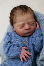 Load image into Gallery viewer, Doll kit realborn "CASPIAN ASLEEP" 19" (48cm)
