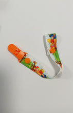 Load image into Gallery viewer, Dummy clips Winnie the Pooh
