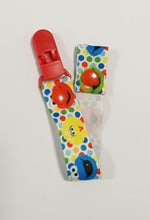 Load image into Gallery viewer, Dummy clips SESAME STREET
