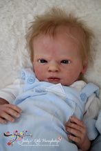 Load image into Gallery viewer, Doll kit realborn &quot;CLYDE AWAKE&quot; 18&quot; (46cm)
