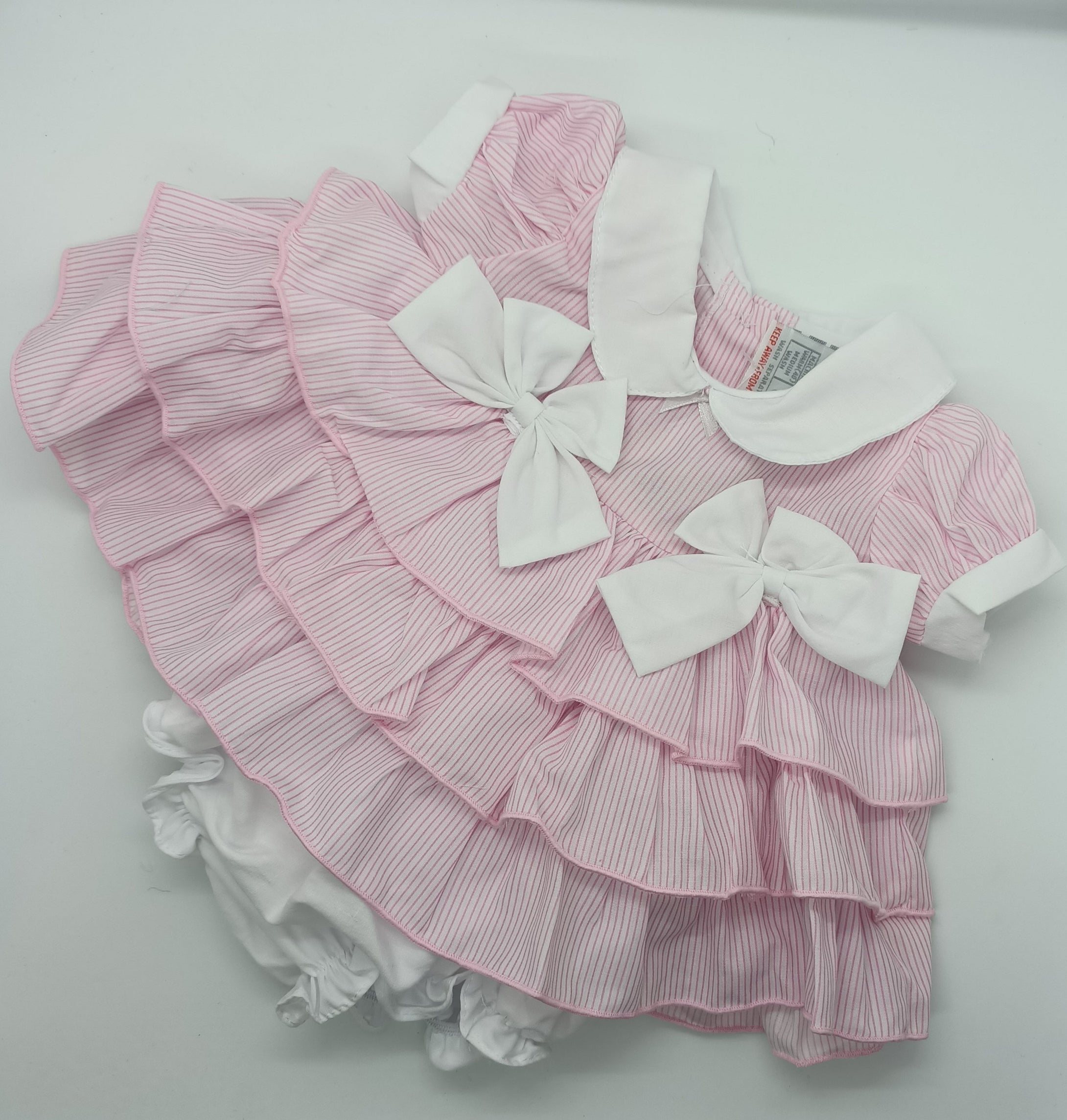 We are an Australian Reborn Doll Supplier of reborn doll kits, doll bodies, mohair, doll eyes, heat set paints, rooting needles, magnetic dummies, baby clothes, doll eyelashes, prisma pencils. Bountiful baby doll kits, Eliza Marx doll kits, cheap kits, realborn doll kits. Doll parts, nappies. Located in Australia. 