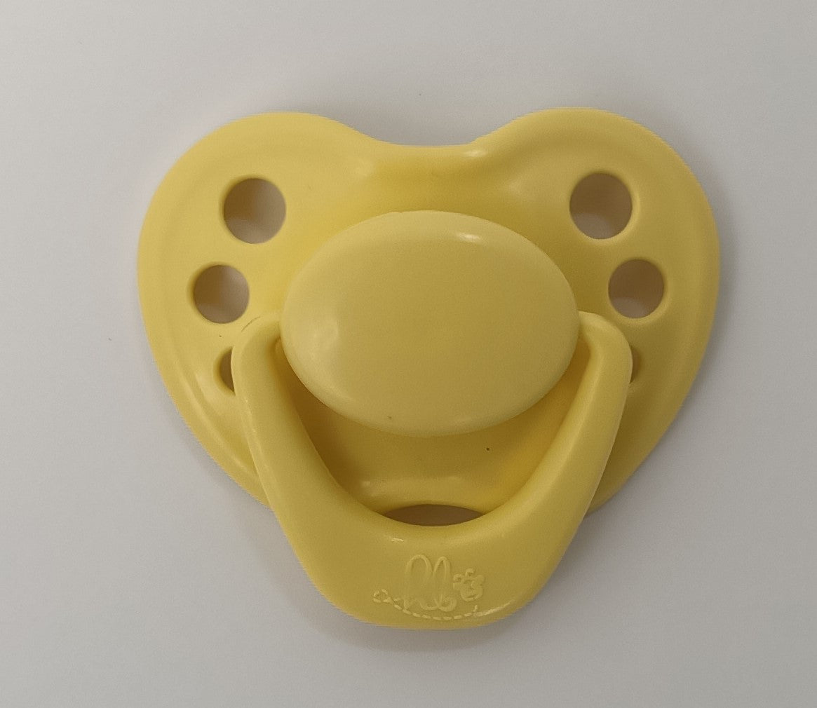 Honeybug Magnetic Dummy Yellow (Newborn)