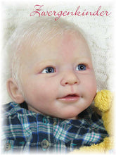Load image into Gallery viewer, Reborn Doll HEAD LISA 21" (53cm) by Linda Scherer

