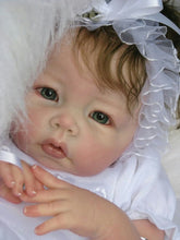 Load image into Gallery viewer, Reborn Doll Cuddle kit. LUCA by Elly Knoops 20"
