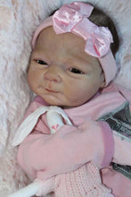 Load image into Gallery viewer, Doll kit " NOOR" by Adrie Stoete 19" (49cm)
