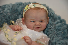 Load image into Gallery viewer, Doll kit VIVIENNE by Sandy Faber 20"
