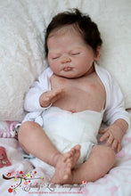 Load image into Gallery viewer, Doll kit "YLENIA" by Eliza Marx 20" (50cm)
