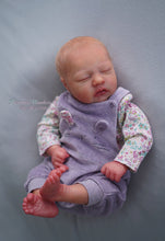 Load image into Gallery viewer, Doll kit realborn &quot;ALMA ASLEEP&quot; 19&quot; (48cm)
