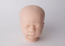 Load image into Gallery viewer, Doll kit realborn &quot;ASHLEY ASLEEP&quot; 17&quot;
