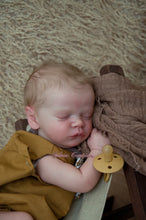 Load image into Gallery viewer, Doll kit realborn "CHRISTOPER ASLEEP" 18.5"
