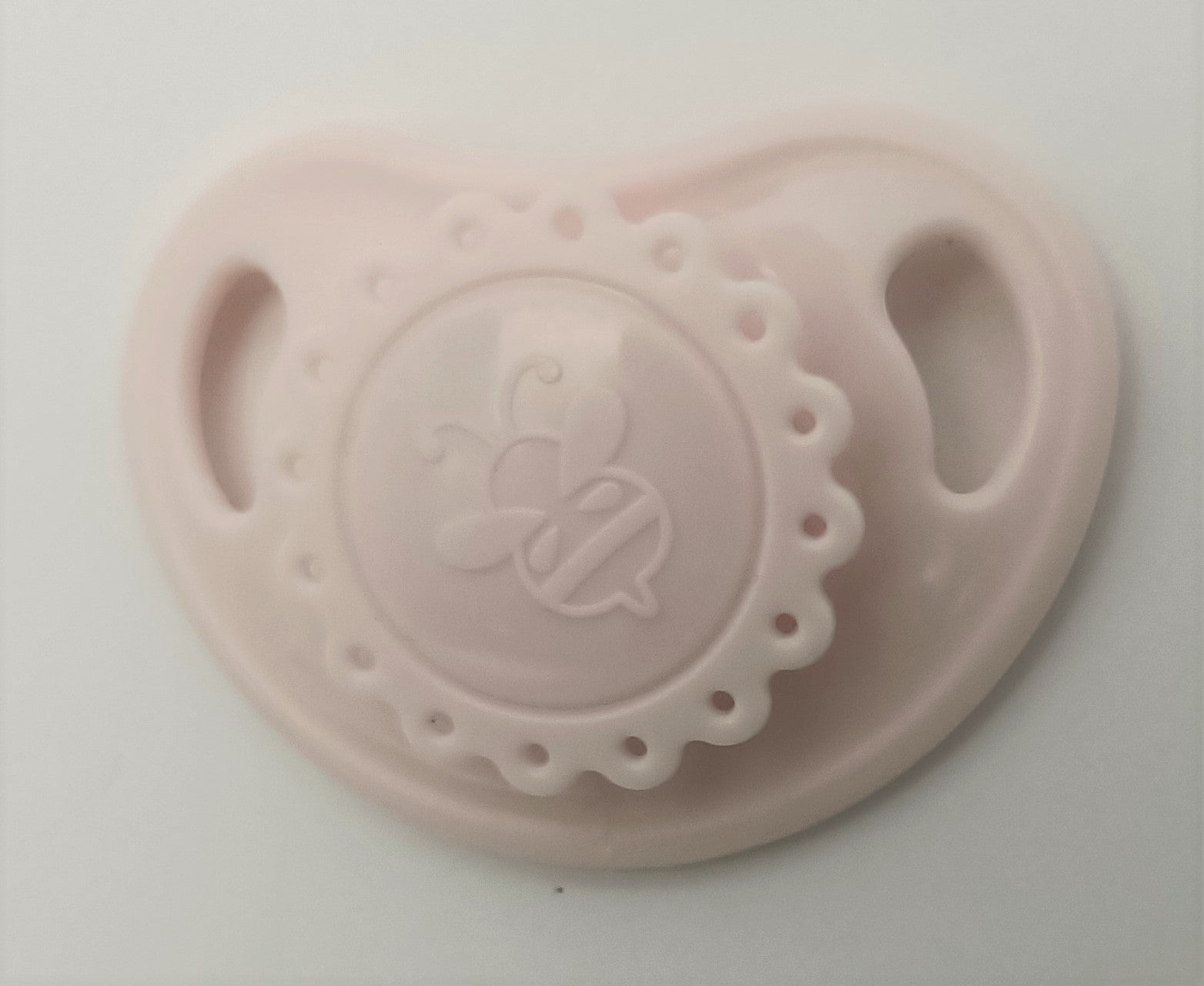 Honeybug Magnetic Dummy Vintage NUDE BLUSH  (Newborn)