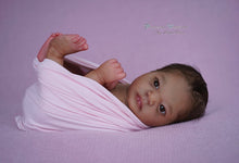Load image into Gallery viewer, Doll kit realborn &quot;JOHANNAH AWAKE&quot; 19&quot; (48cm)
