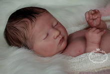 Load image into Gallery viewer, Doll kit realborn &quot;LAILA ASLEEP&quot; 18&quot; (45cm)
