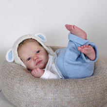 Load image into Gallery viewer, Doll kit realborn "LANDON AWAKE" 21"
