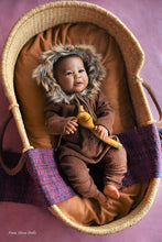 Load image into Gallery viewer, Doll kit realborn &quot;PLAYFUL SAGE&quot;  23&quot; (4 MONTHS)
