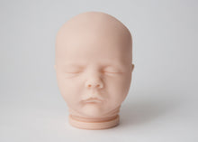 Load image into Gallery viewer, Doll kit realborn &quot;REESE ASLEEP&quot; 20&quot;
