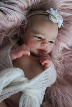 Load image into Gallery viewer, Doll kit Realborn "RUBY AWAKE" 20" (51cm)
