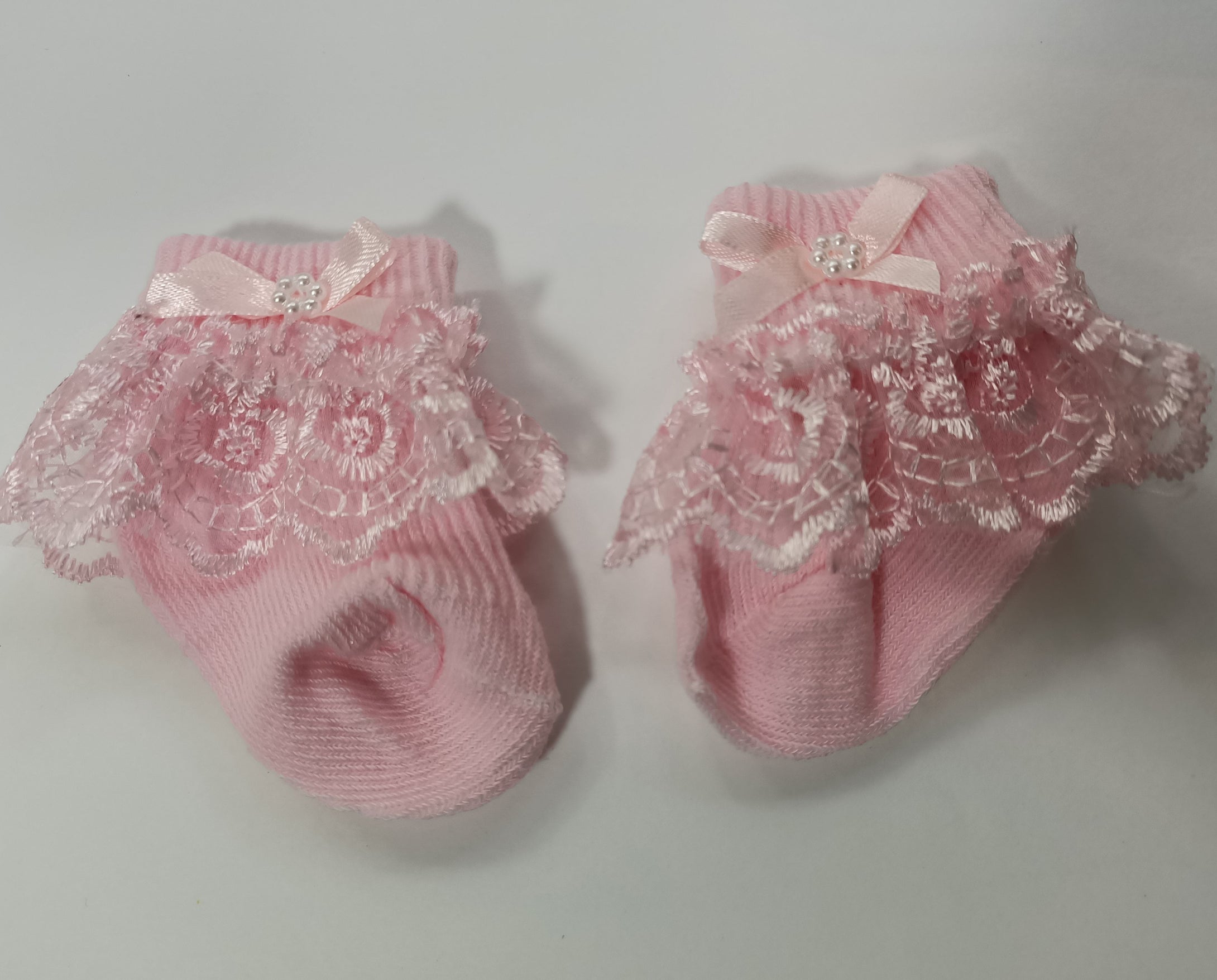 Reborn/Baby Lace Socks PINK in Newborn and Prem.