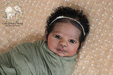 Load image into Gallery viewer, Doll kit realborn "STEVEN AWAKE" 18.5" (47cm)
