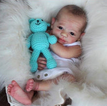 Load image into Gallery viewer, Doll kit realborn "STEVEN AWAKE" 18.5" (47cm)
